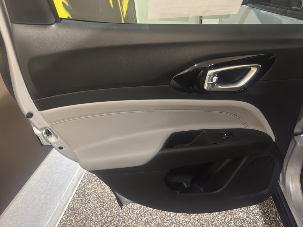 used 2024 Jeep Compass car, priced at $30,995