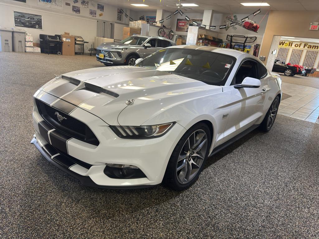 used 2017 Ford Mustang car