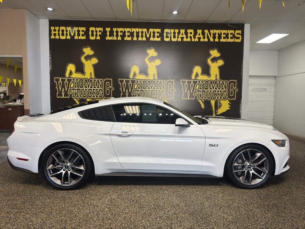 used 2017 Ford Mustang car