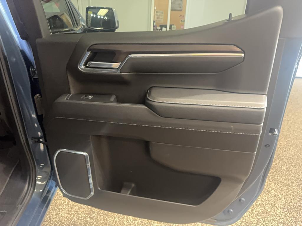 used 2024 GMC Sierra 1500 car, priced at $51,995