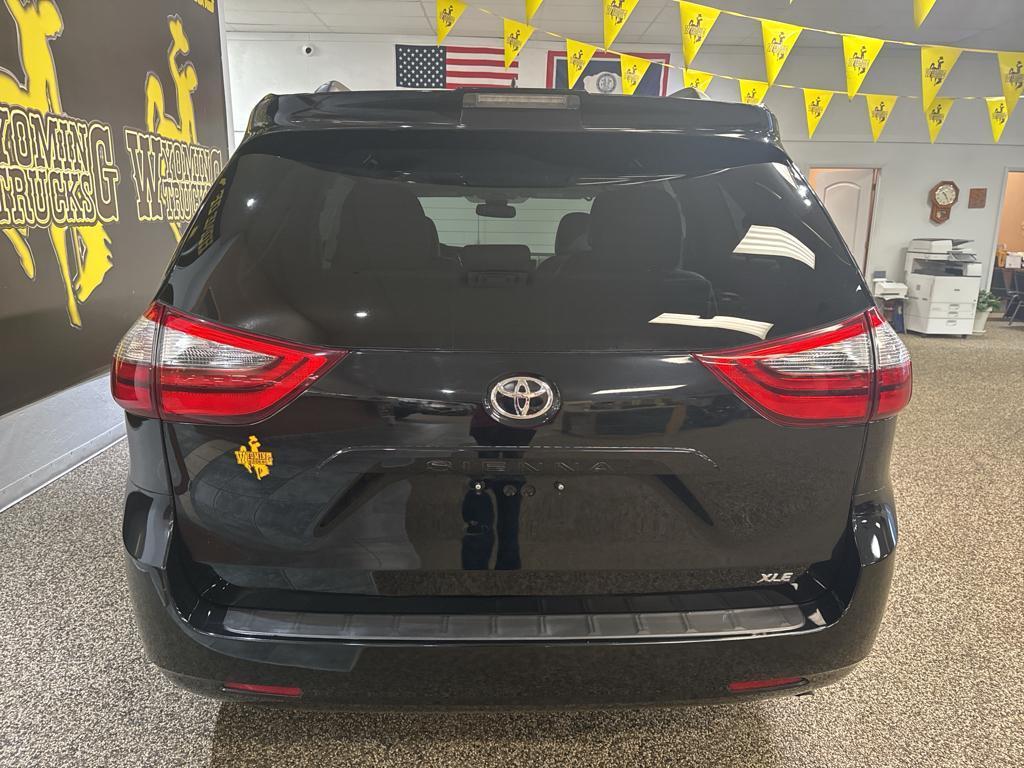 used 2020 Toyota Sienna car, priced at $30,995
