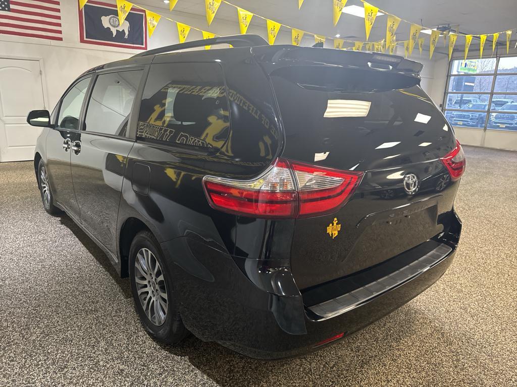 used 2020 Toyota Sienna car, priced at $30,995