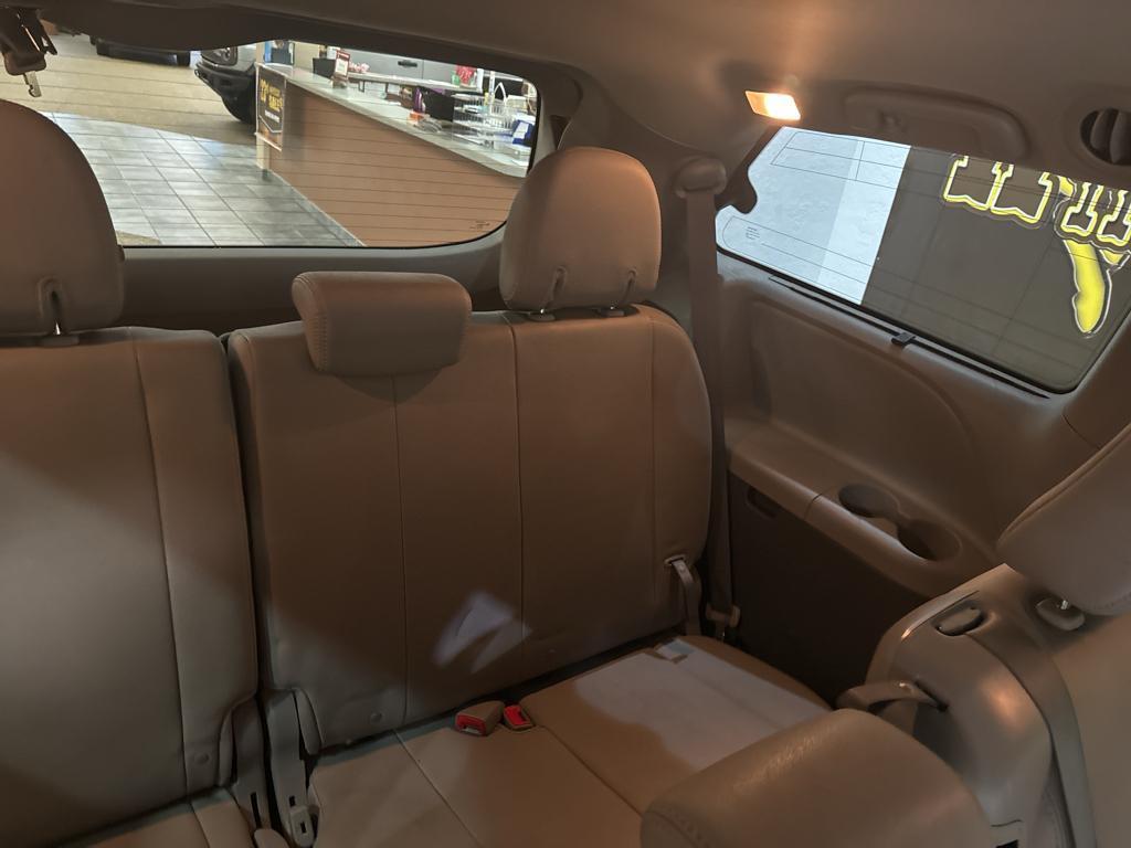 used 2020 Toyota Sienna car, priced at $30,995