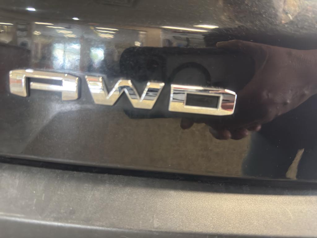 used 2023 GMC Acadia car