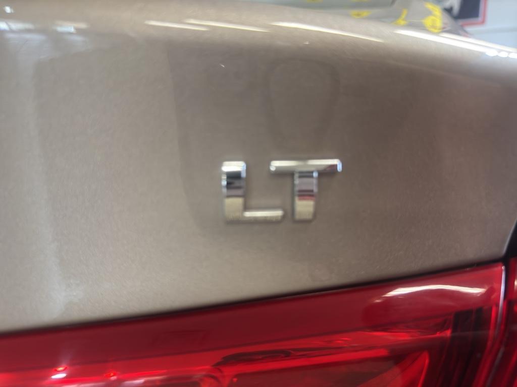 used 2024 Chevrolet Malibu car, priced at $19,995