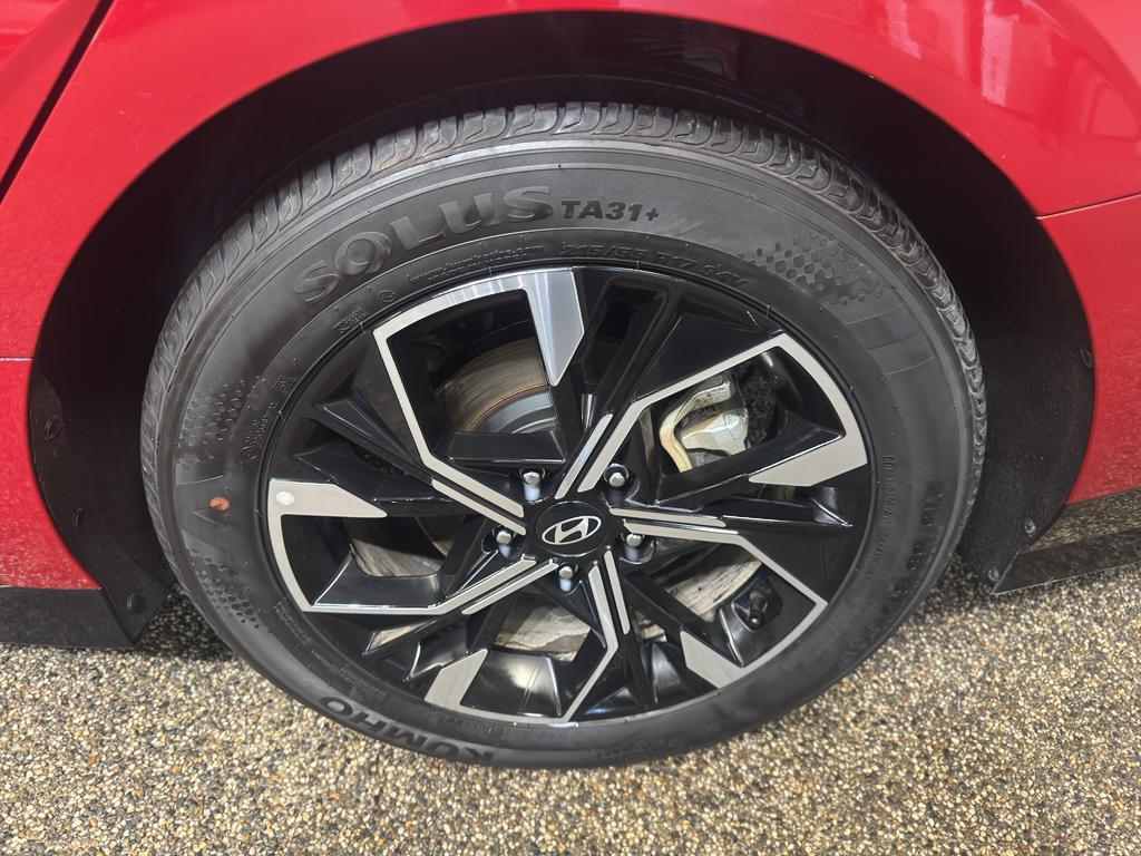 used 2025 Hyundai Sonata car, priced at $26,995