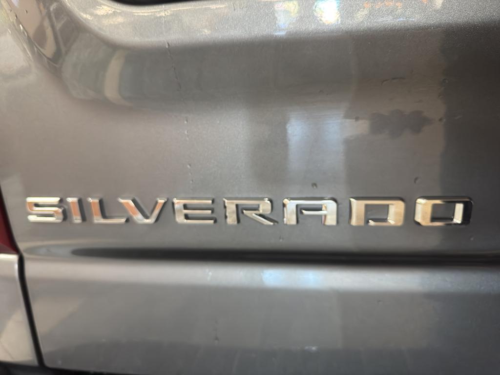 used 2021 Chevrolet Silverado 1500 car, priced at $45,995