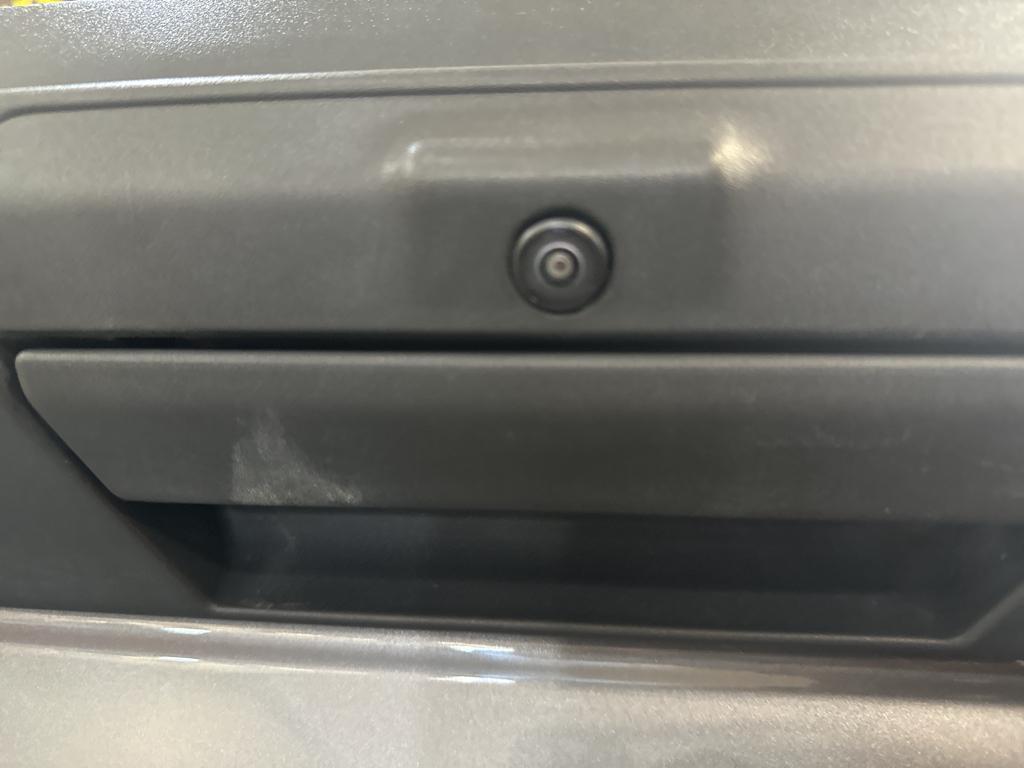 used 2021 Ford F-150 car, priced at $40,995