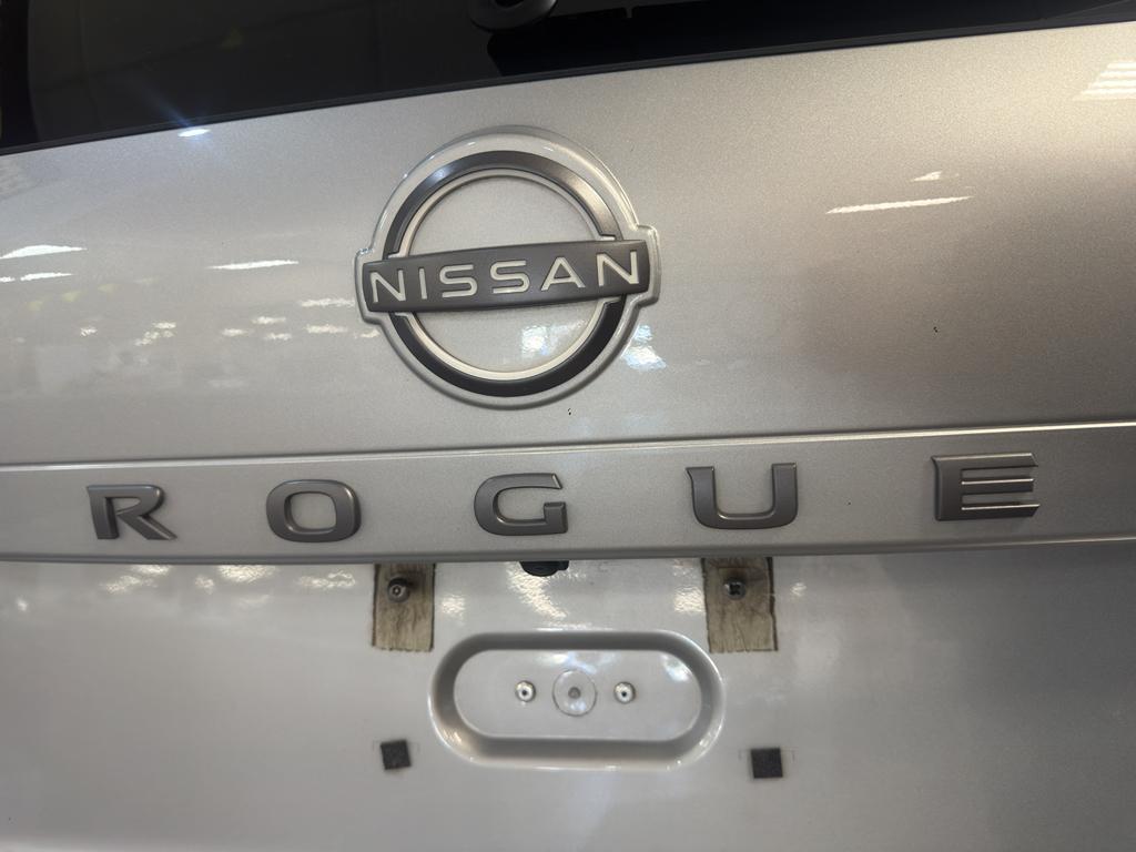 used 2025 Nissan Rogue car, priced at $27,995