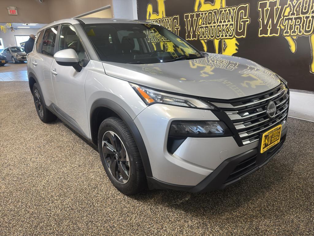 used 2025 Nissan Rogue car, priced at $27,995