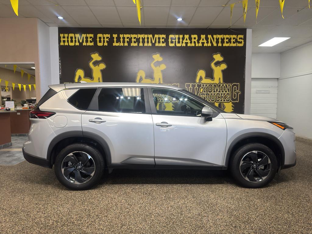 used 2025 Nissan Rogue car, priced at $27,995