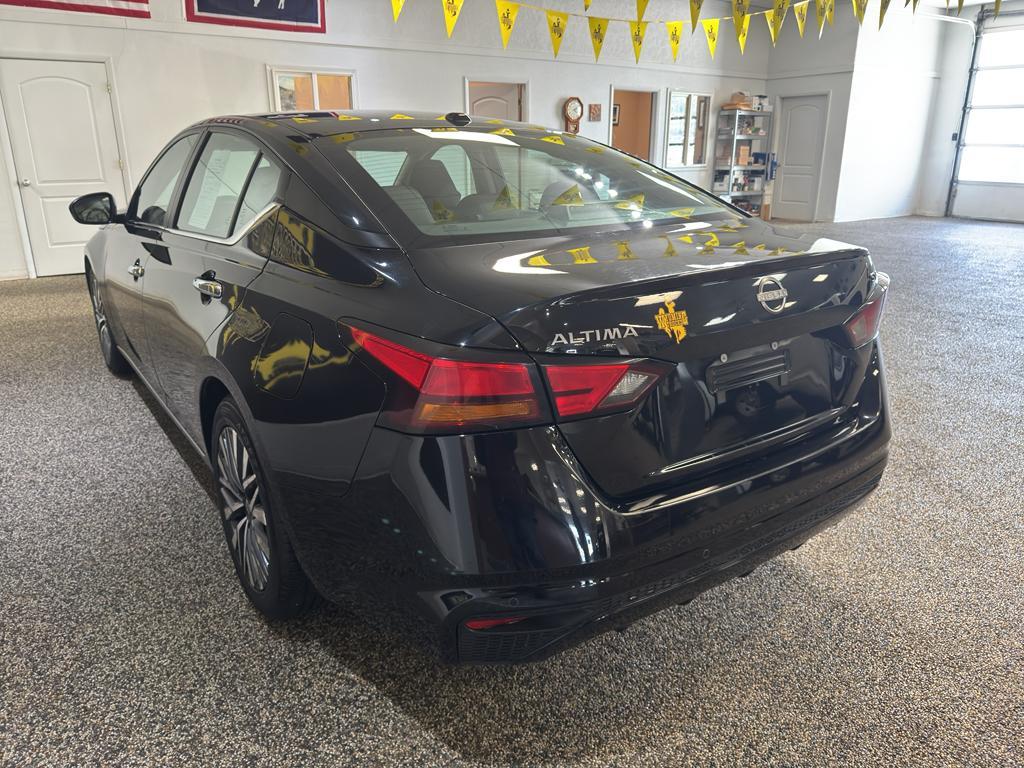 used 2024 Nissan Altima car, priced at $25,995