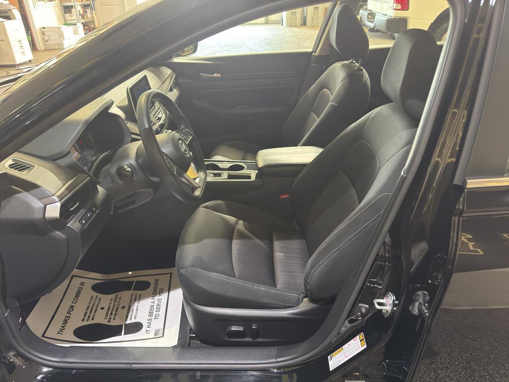 used 2024 Nissan Altima car, priced at $25,995