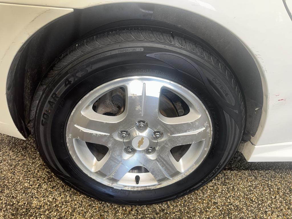 used 2004 Chevrolet Malibu Maxx car, priced at $5,995