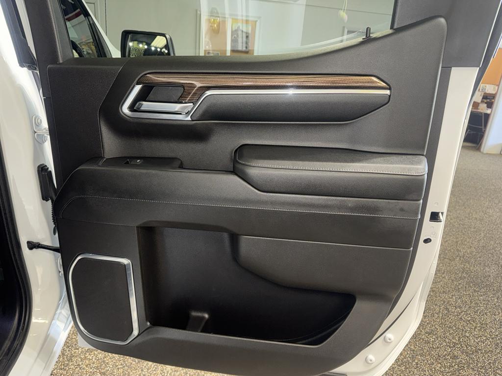 used 2024 Chevrolet Silverado 1500 car