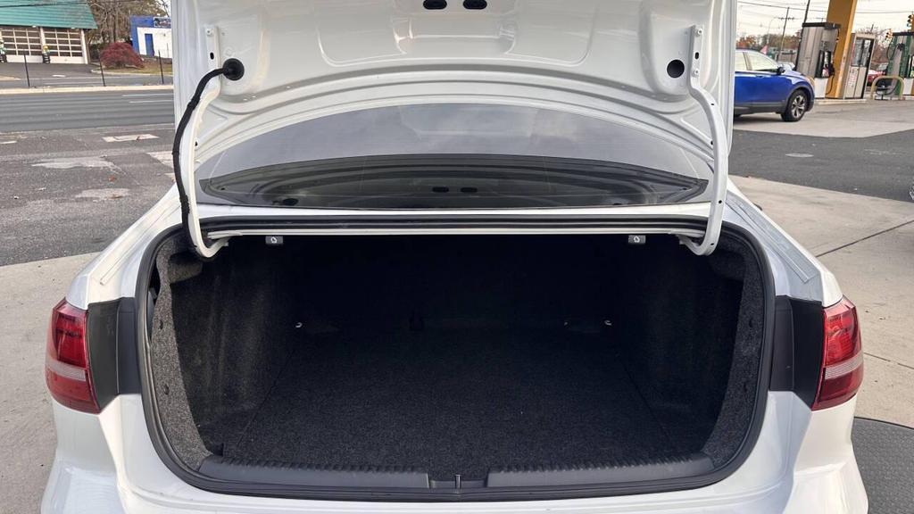 used 2016 Volkswagen Jetta car, priced at $6,499