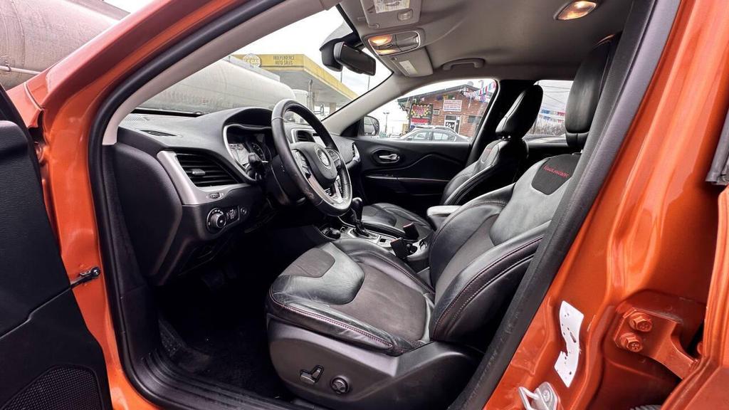 used 2015 Jeep Cherokee car, priced at $7,999