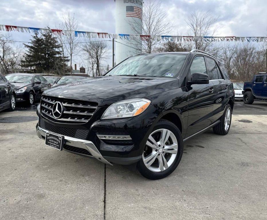 used 2013 Mercedes-Benz M-Class car, priced at $10,999