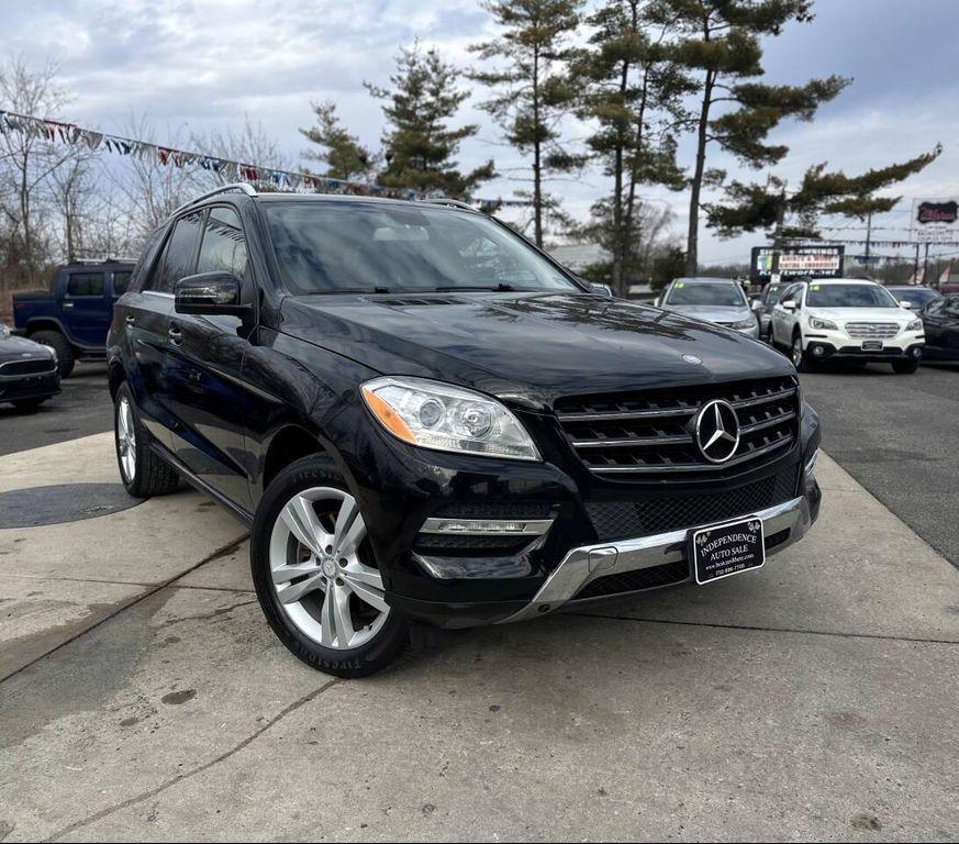 used 2013 Mercedes-Benz M-Class car, priced at $10,999