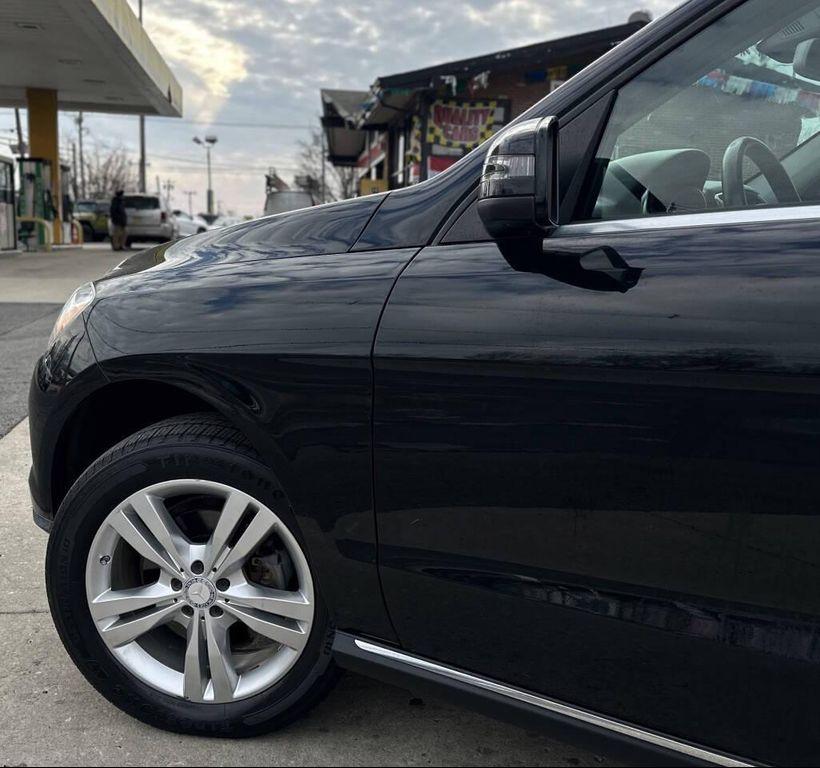 used 2013 Mercedes-Benz M-Class car, priced at $10,999