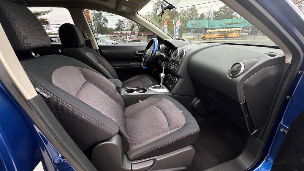 used 2009 Nissan Rogue car, priced at $4,599