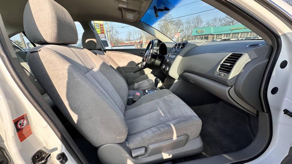 used 2007 Nissan Altima car, priced at $4,999