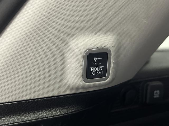 used 2023 Jeep Grand Cherokee car, priced at $26,948