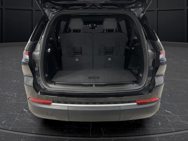 new 2026 Jeep Grand Cherokee L car, priced at $53,065