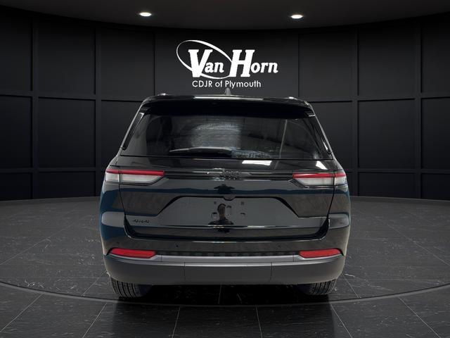 new 2026 Jeep Grand Cherokee car, priced at $42,084