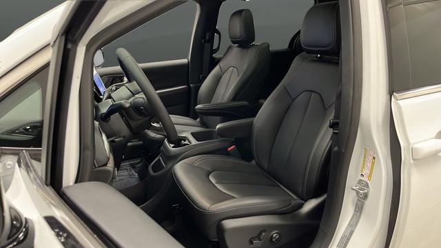 used 2026 Chrysler Pacifica car, priced at $40,499