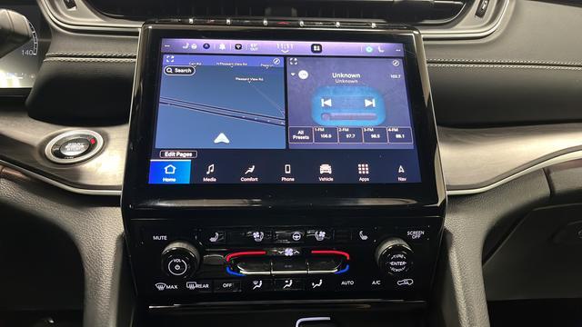 used 2024 Jeep Grand Cherokee car, priced at $33,102