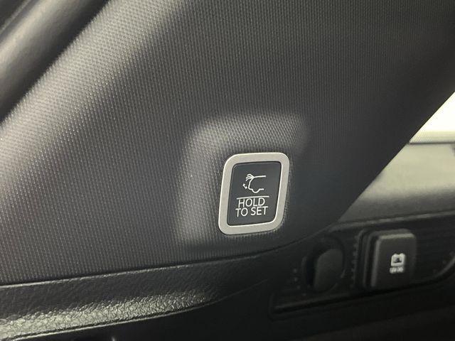 new 2025 Jeep Grand Cherokee car, priced at $48,334