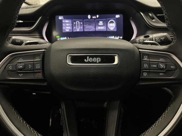 used 2023 Jeep Grand Cherokee car, priced at $24,976