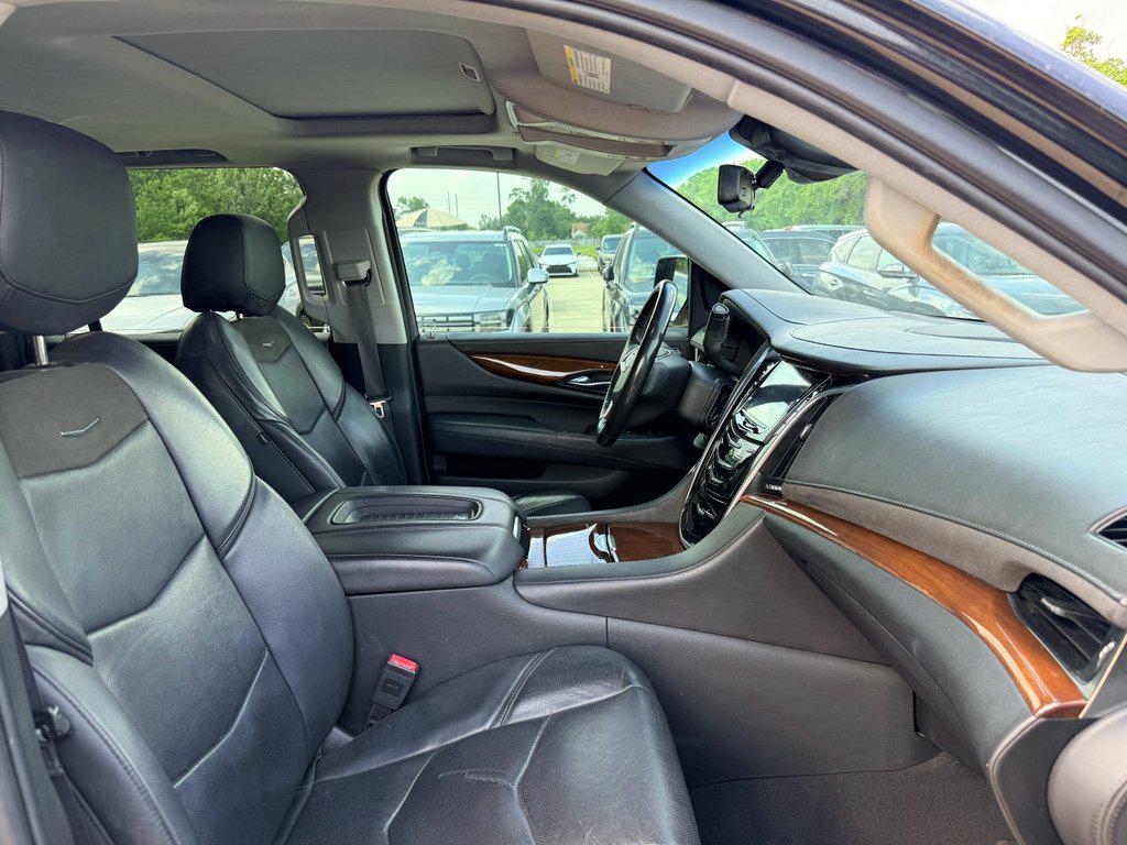 used 2019 Cadillac Escalade ESV car, priced at $24,694