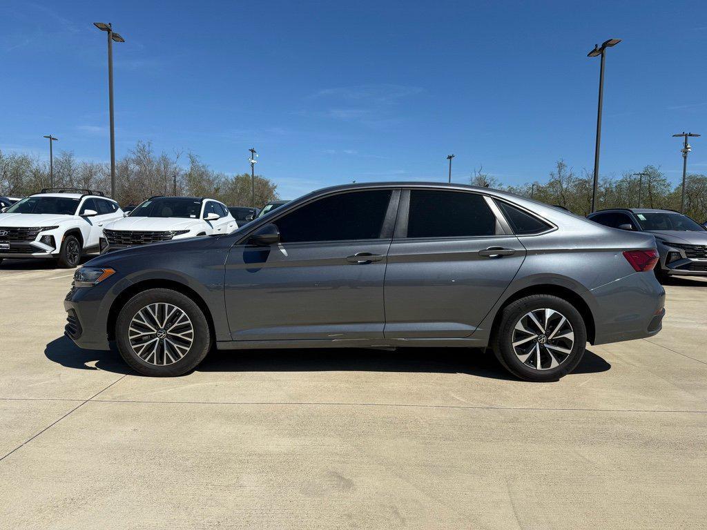 used 2024 Volkswagen Jetta car, priced at $18,995