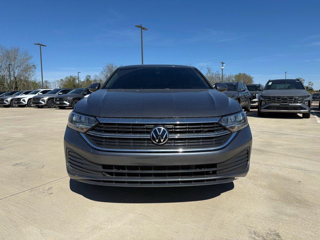 used 2024 Volkswagen Jetta car, priced at $18,995