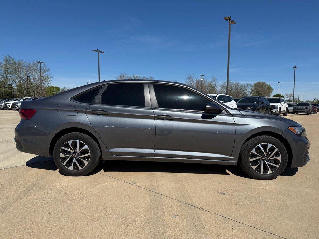 used 2024 Volkswagen Jetta car, priced at $18,995
