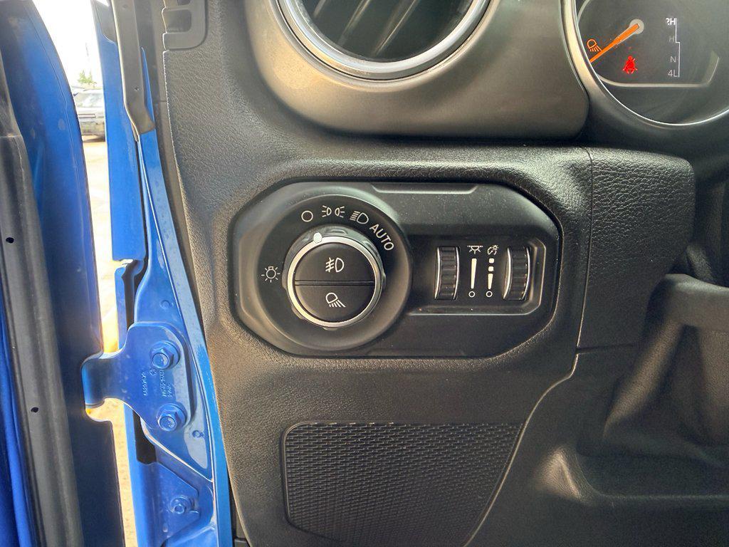 used 2020 Jeep Gladiator car, priced at $28,184
