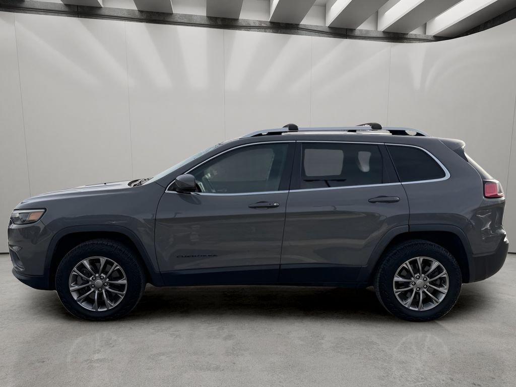 used 2020 Jeep Cherokee car, priced at $15,995