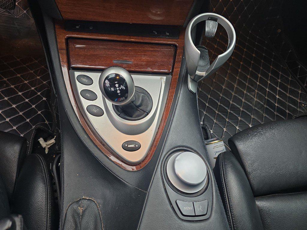 used 2006 BMW M6 car, priced at $16,768