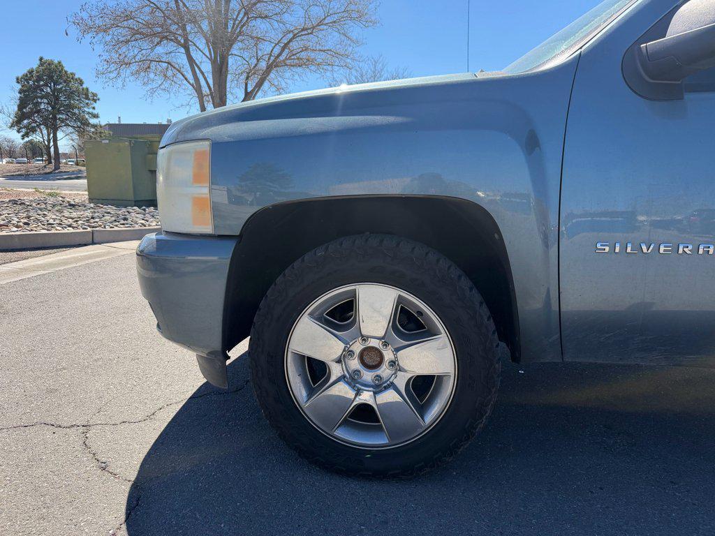 used 2011 Chevrolet Silverado 1500 car, priced at $15,977