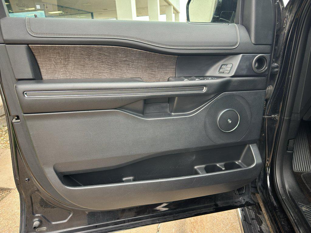 used 2020 Ford Expedition Max car, priced at $25,872
