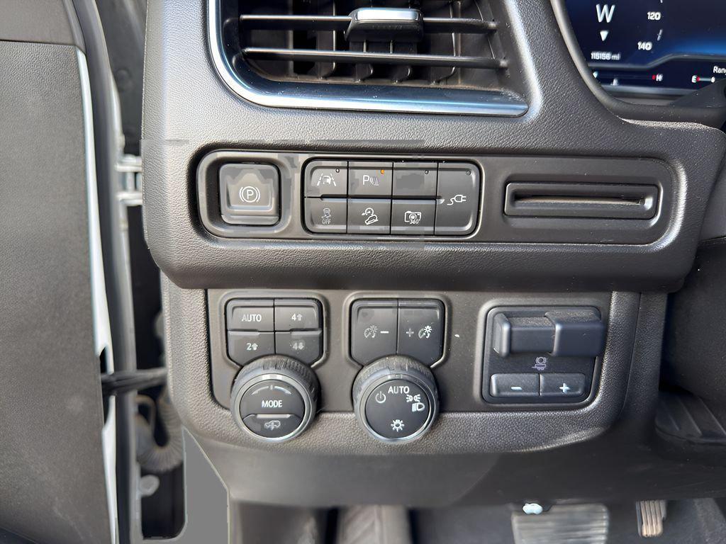 used 2022 Chevrolet Tahoe car, priced at $42,995