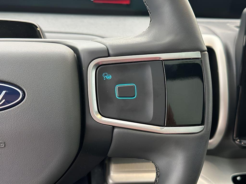 used 2025 Ford Expedition Max car, priced at $58,990