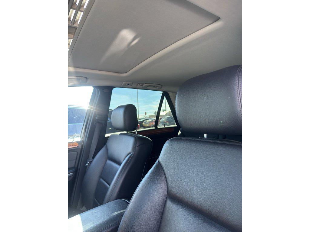 used 2009 Mercedes-Benz M-Class car, priced at $8,427