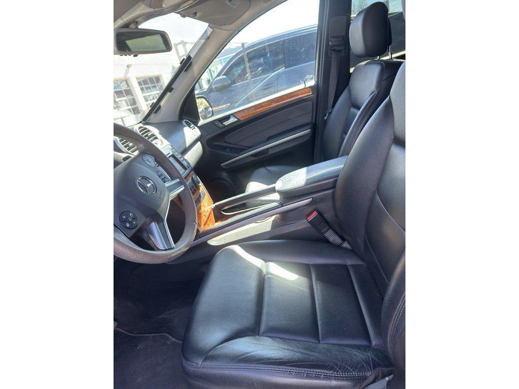 used 2009 Mercedes-Benz M-Class car, priced at $8,427