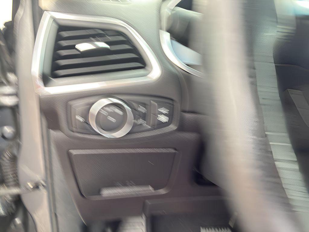 used 2021 Ford Edge car, priced at $17,090