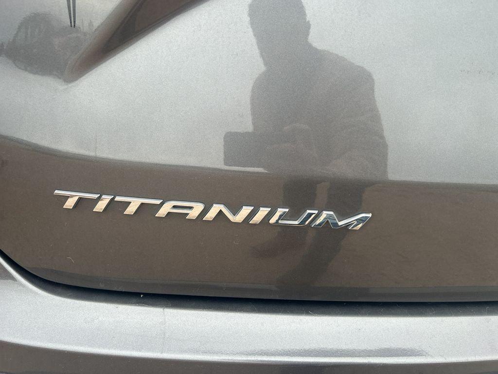 used 2021 Ford Edge car, priced at $17,090