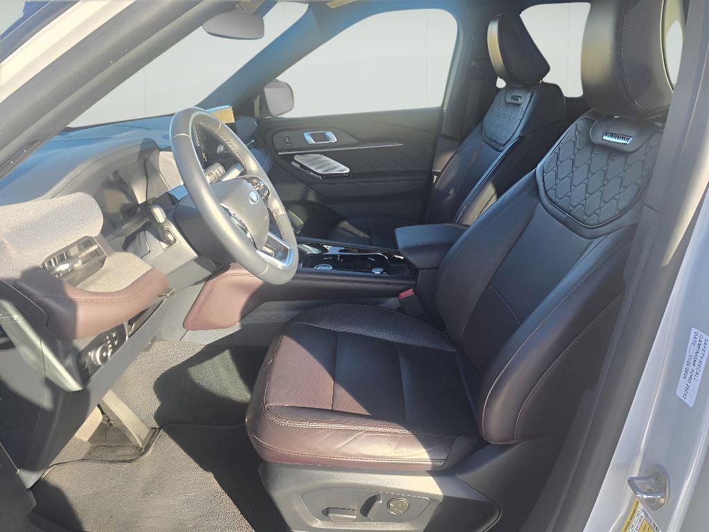 used 2025 Ford Explorer car, priced at $46,998