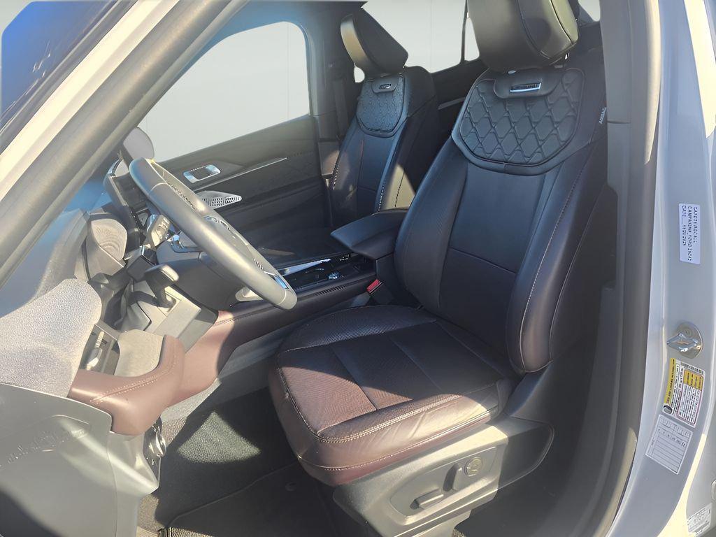 used 2025 Ford Explorer car, priced at $46,998